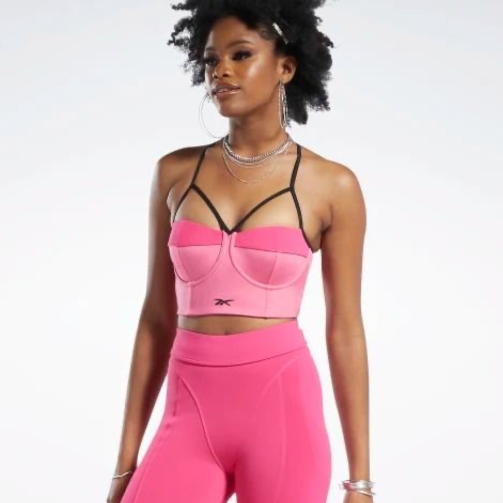 NWT! REEBOK X CARDI B WOMEN’S BRALETTE / PINK FUSION